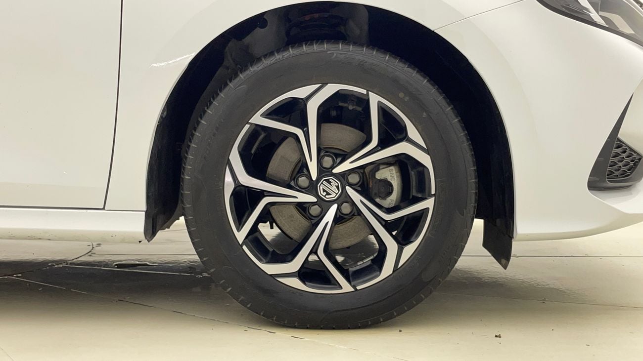 MG GT STD 1.5 | Zero Down Payment | Home Test Drive