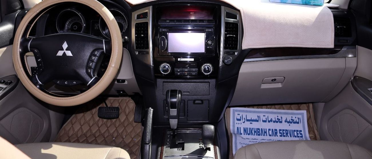 ميتسوبيشي باجيرو بلاتينوم خليجي - خاللية من الحوادث - مكينة 3800 سي سي - فل كامل - بحالة ممتازة من الداخل والخارج
