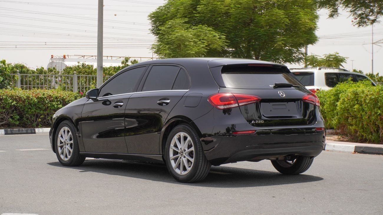 مرسيدس بنز A 220 KOREAN SPECS 2020!! NO PAINT!! NO ACCIDENT! IMMACULATE CONDITION