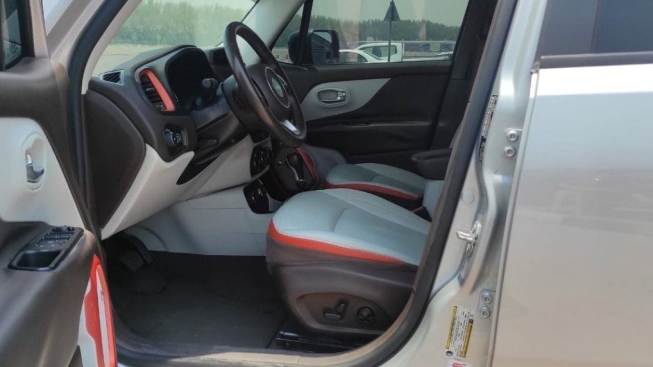 Jeep Renegade Sport jeep renegade  Model 2016 ( UAS_ SPEC) VERY GOOD CONDITION   * CAR IN VERY GOOD CONDITION, BUY