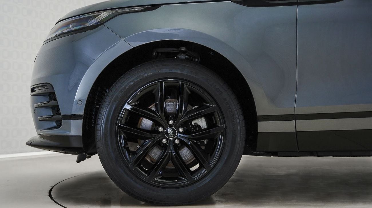 لاند روفر رينج روفر فيلار P250 R-Dynamic SE 2.0L UAE's Very Best Example | AED 3,537 Per Month