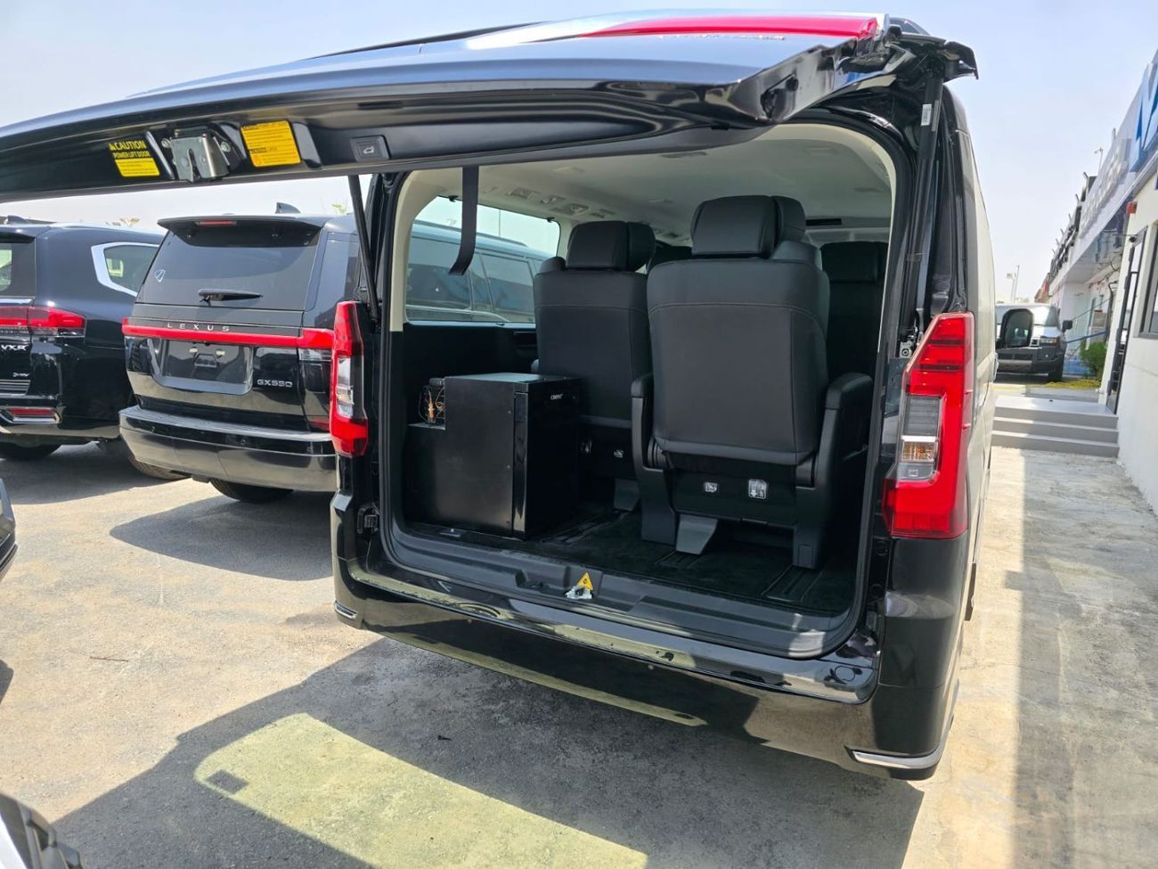 Toyota Granvia 3.5L V6 PETROL PREMIUM  6 SEATER FULL OPTION