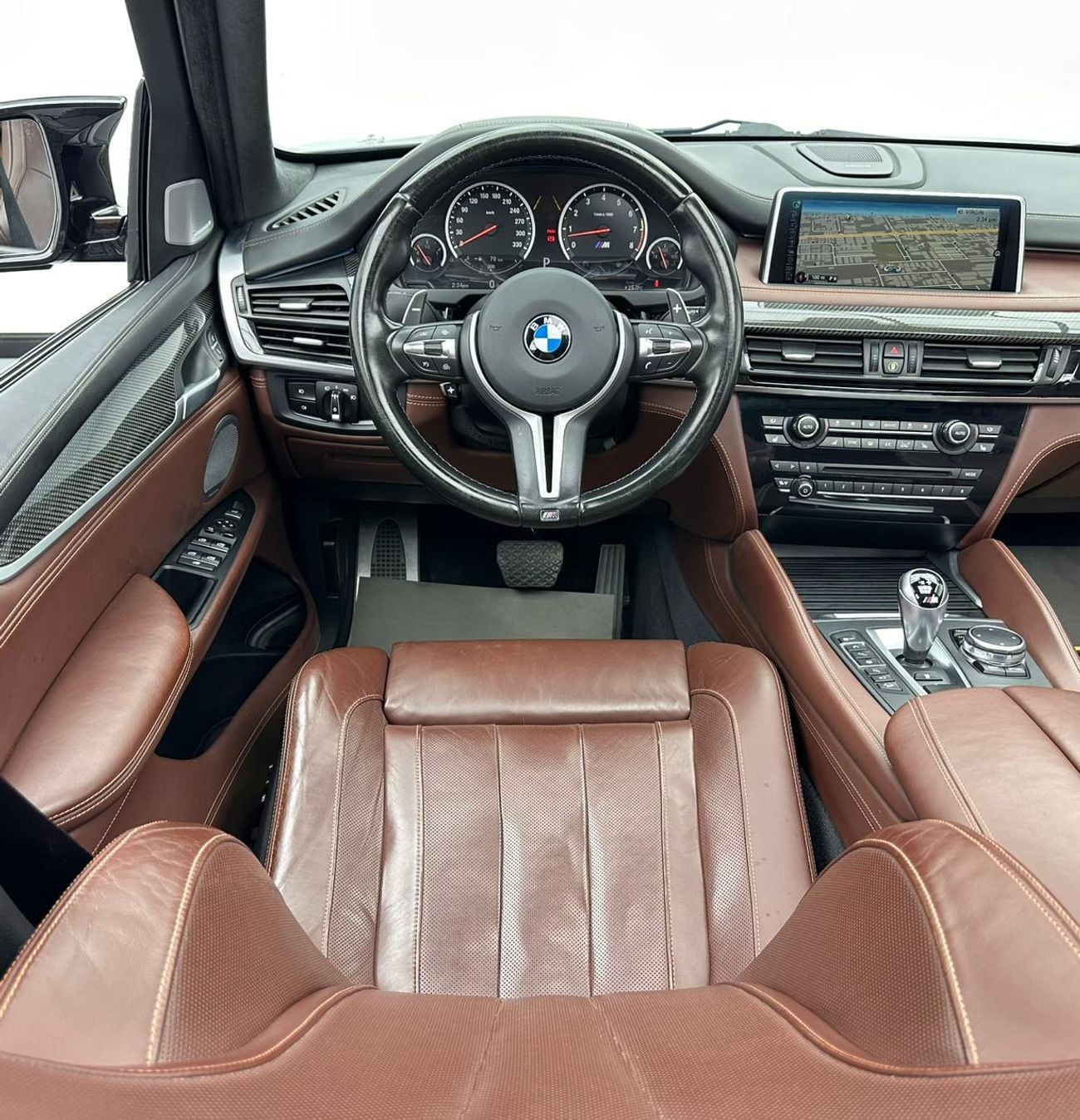 BMW X5M Std 4.4L 2016 BMW X5M M-Sport, BMW Full Service History, Excellent Condition, GCC