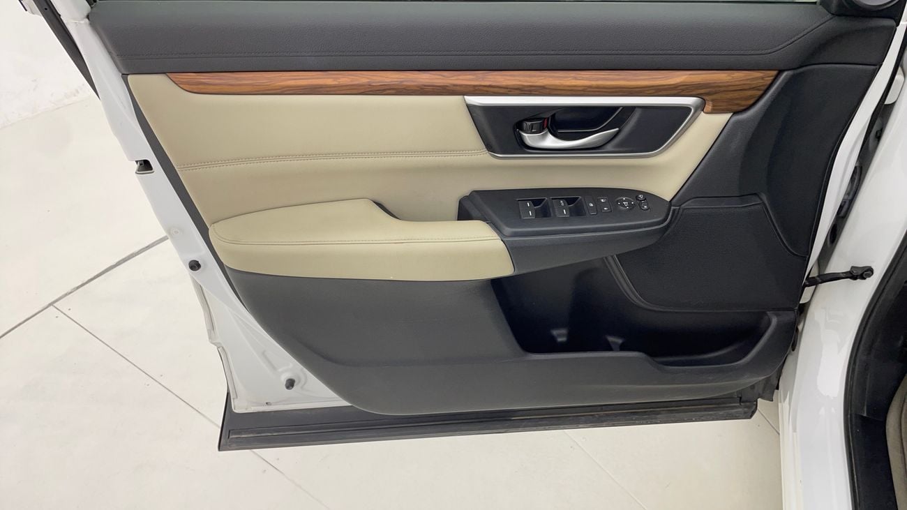 Honda CRV TOURING 2.4 | Zero Down Payment | Home Test Drive