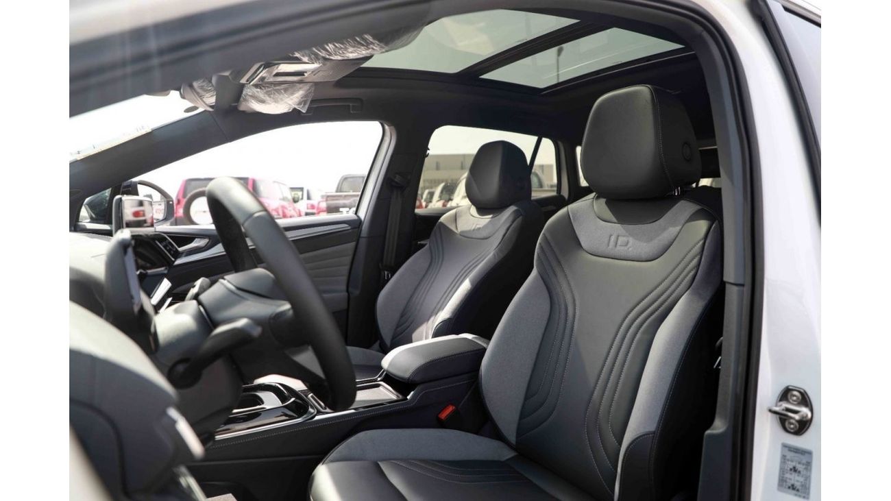 Volkswagen ID.4 2024 Volkswagen ID4 CROZZ PRO - White inside Grey | Export Only