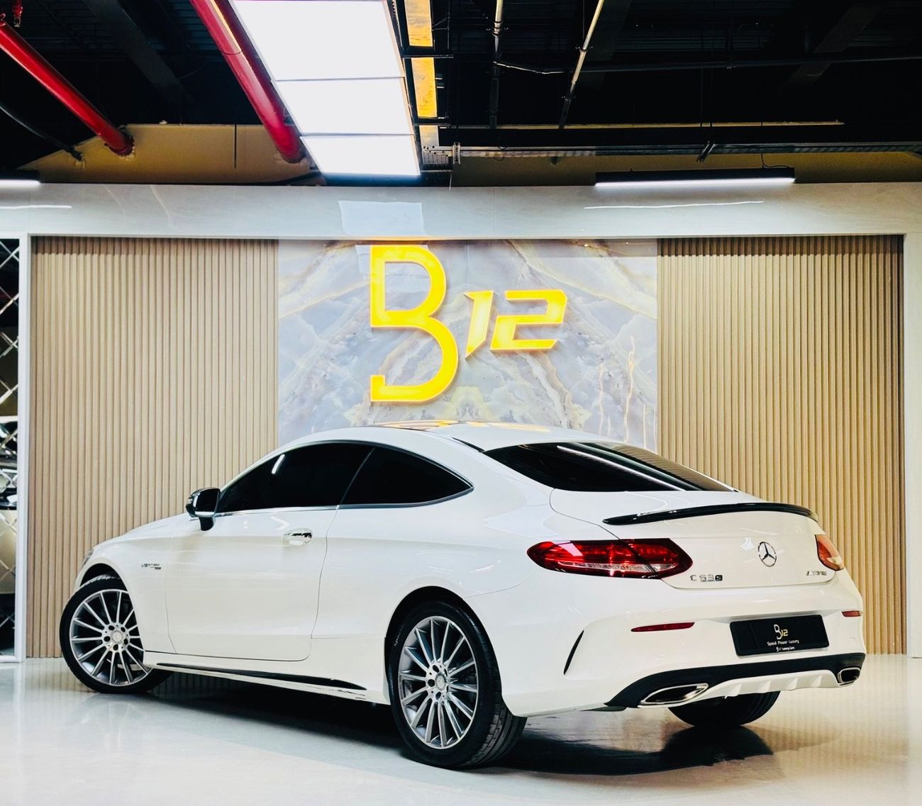 مرسيدس بنز C 300 كوبيه