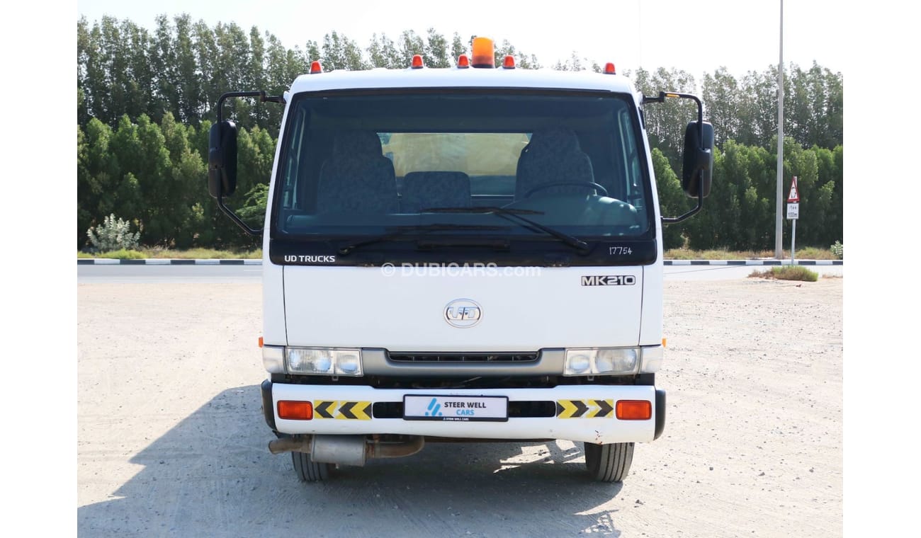 Nissan MK210 2014 - NISSAN UD MK210 DIESEL TANKER 1500 GALLON WITH GCC SPECS EXCELLENT CONDITION - LOW MILEAGE