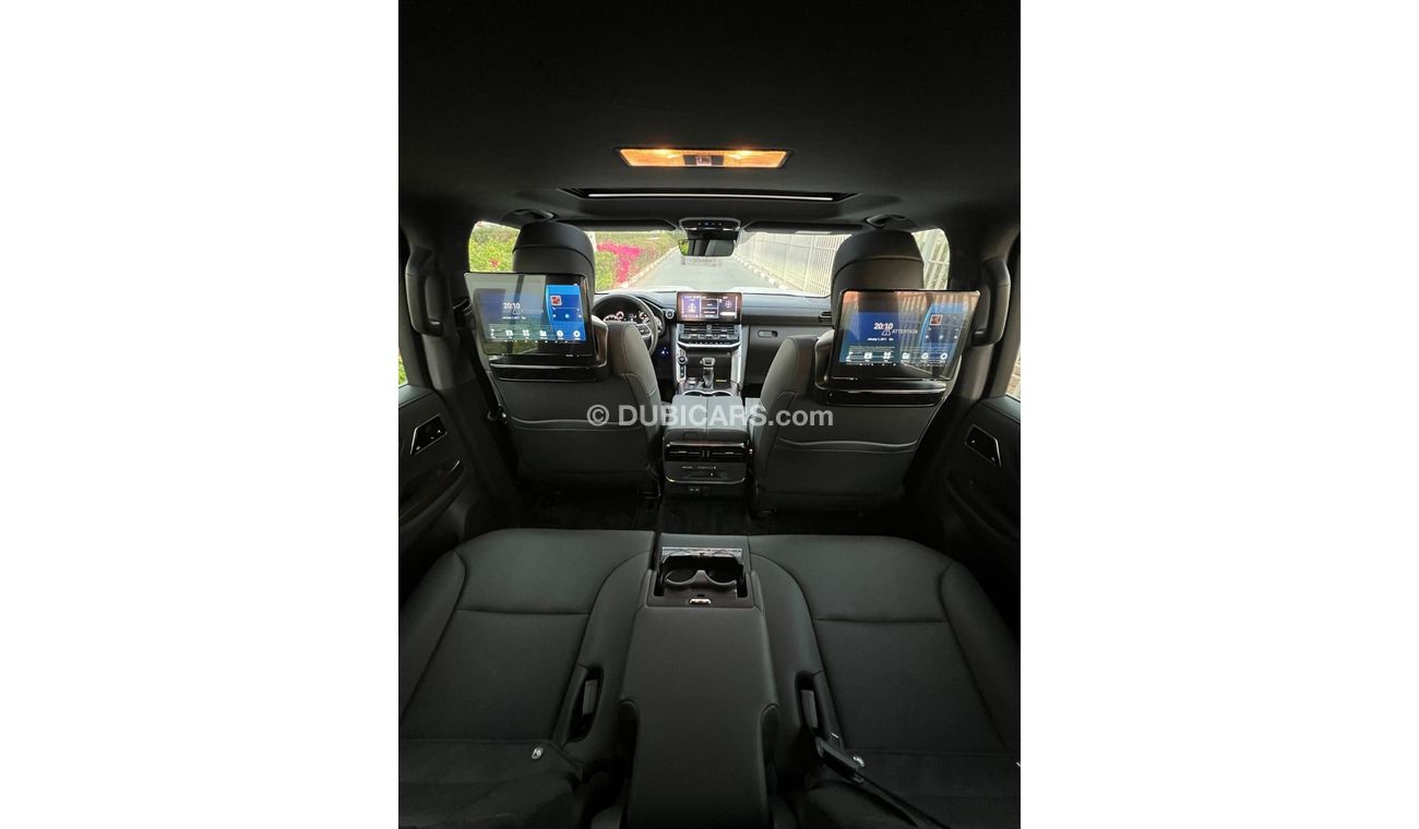 Toyota Land Cruiser LC300 VX 3.5L TWIN TURBO