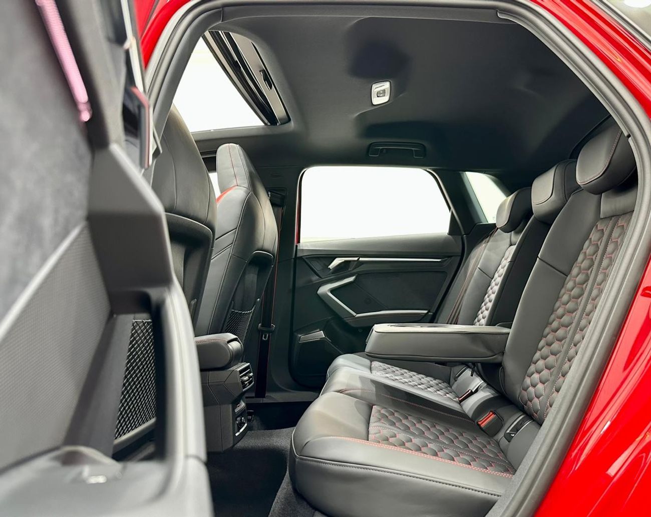 Audi RS3 2024 Audi RS3, SEP 2028 Audi Warranty + Service Contract, GCC