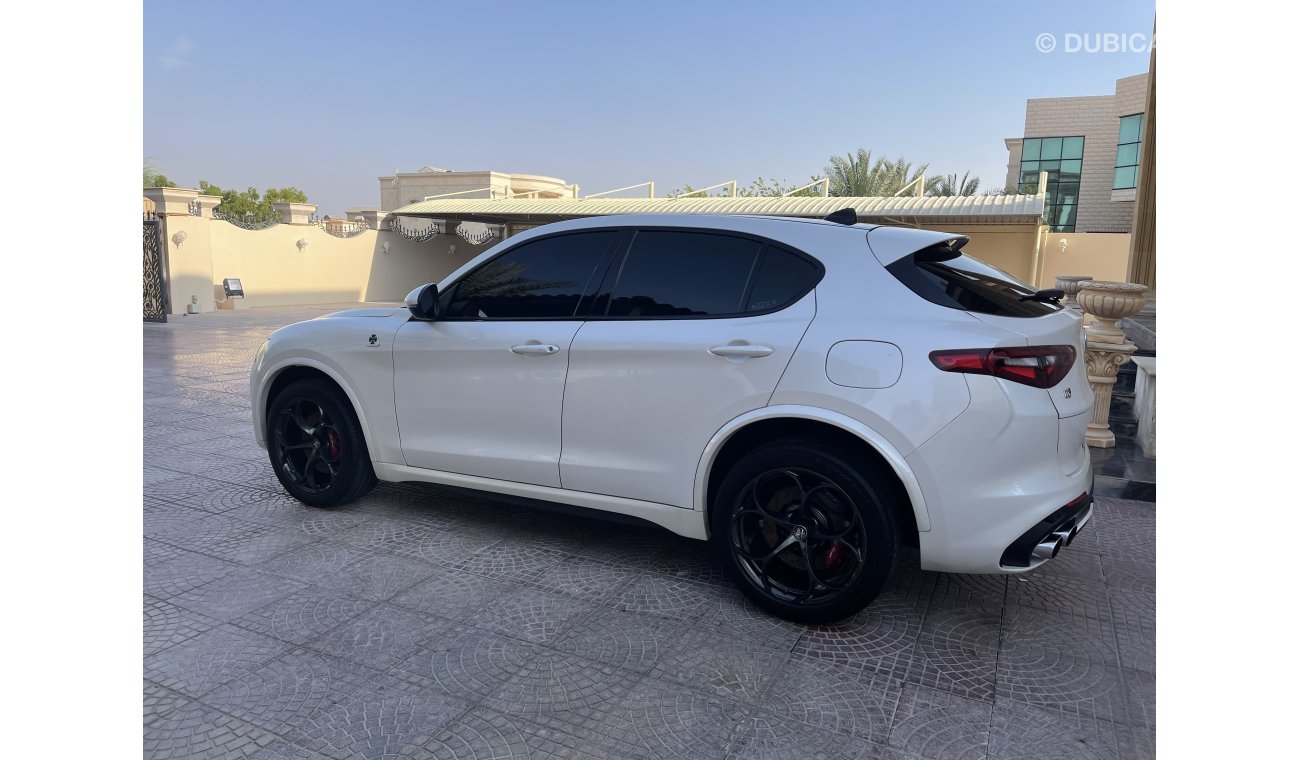 Alfa Romeo Stelvio QV 2.9L  505HP 2019