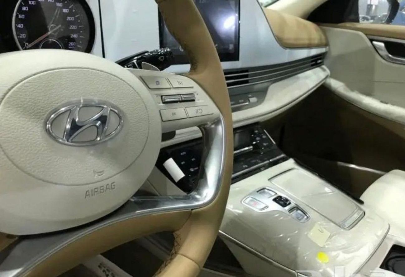 هيونداي أزيرا 3.5L PETROL, FWD, 2024