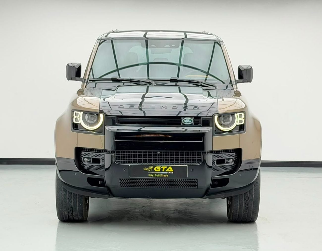 Land Rover Defender 2023 Land Rover Defender 110 X P400, 2028 Land Rover Warranty + Service Contract, FSH, GCC