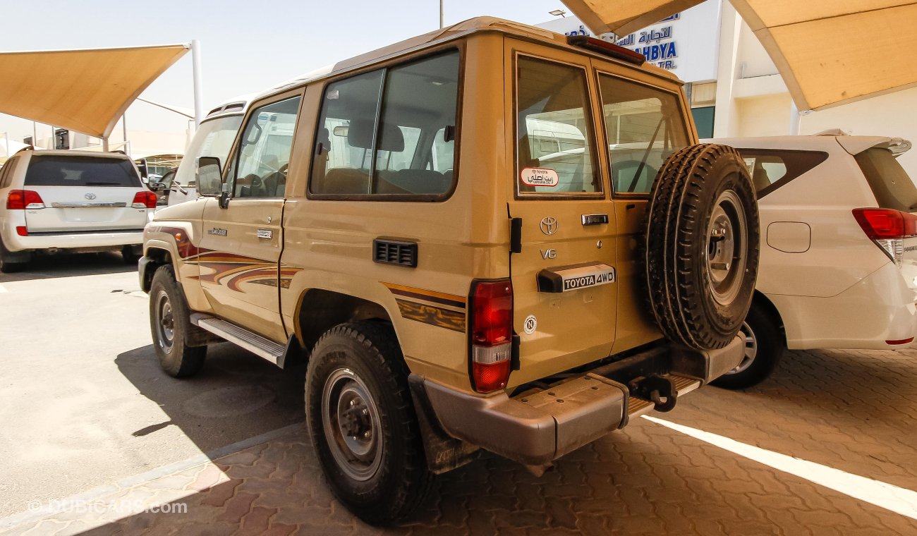 Toyota Land Cruiser V6 4WD