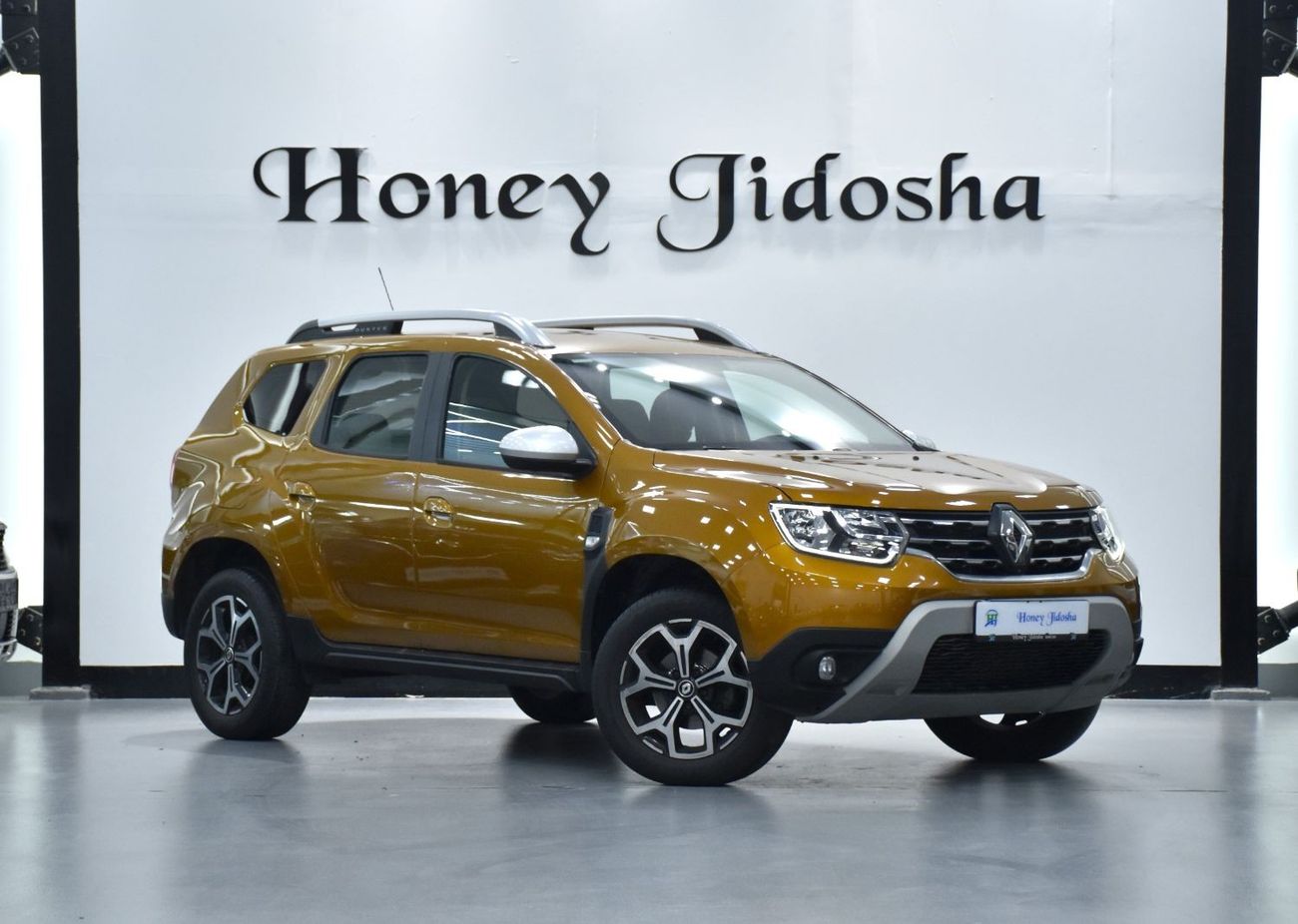 رينو داستر EXCELLENT DEAL for our Renault Duster ( 2022 Model ) in Orange Color GCC Specs