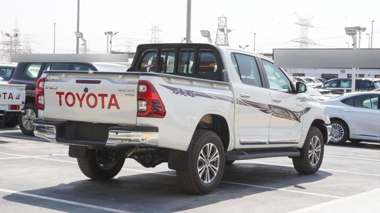 تويوتا هيلوكس GLS 2.7L AWD