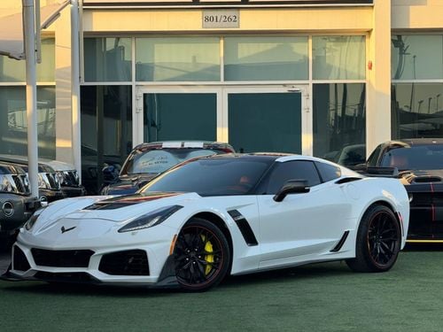 Chevrolet Corvette C7 Z06 CHEVROLET CORVETTE C7 ZO6 GCC 2016 FULL OPTION STOCK PERFECT CONDITION