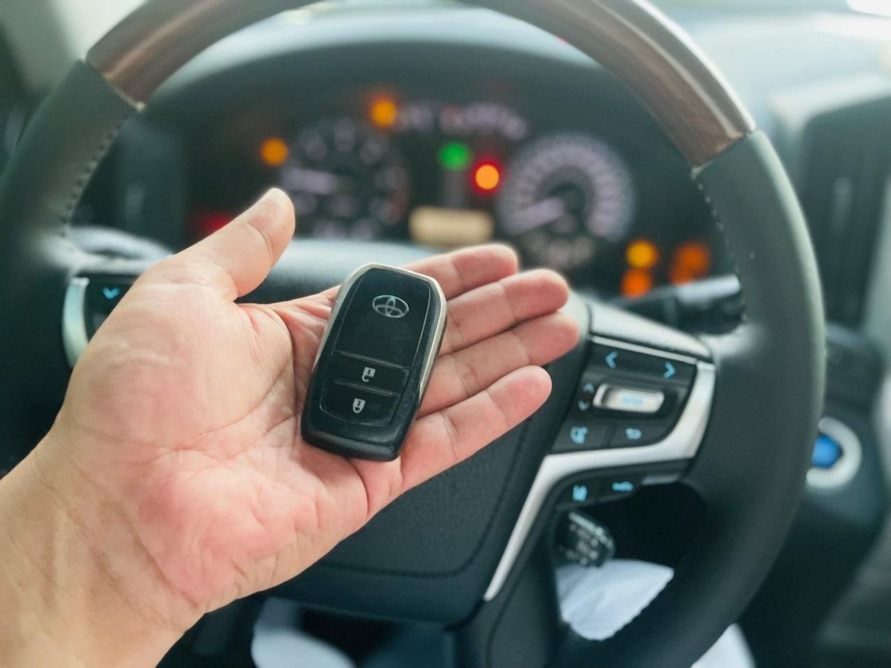 Toyota Land Cruiser Toyota landcuriser GXR  2018 V8 Diesel full Option