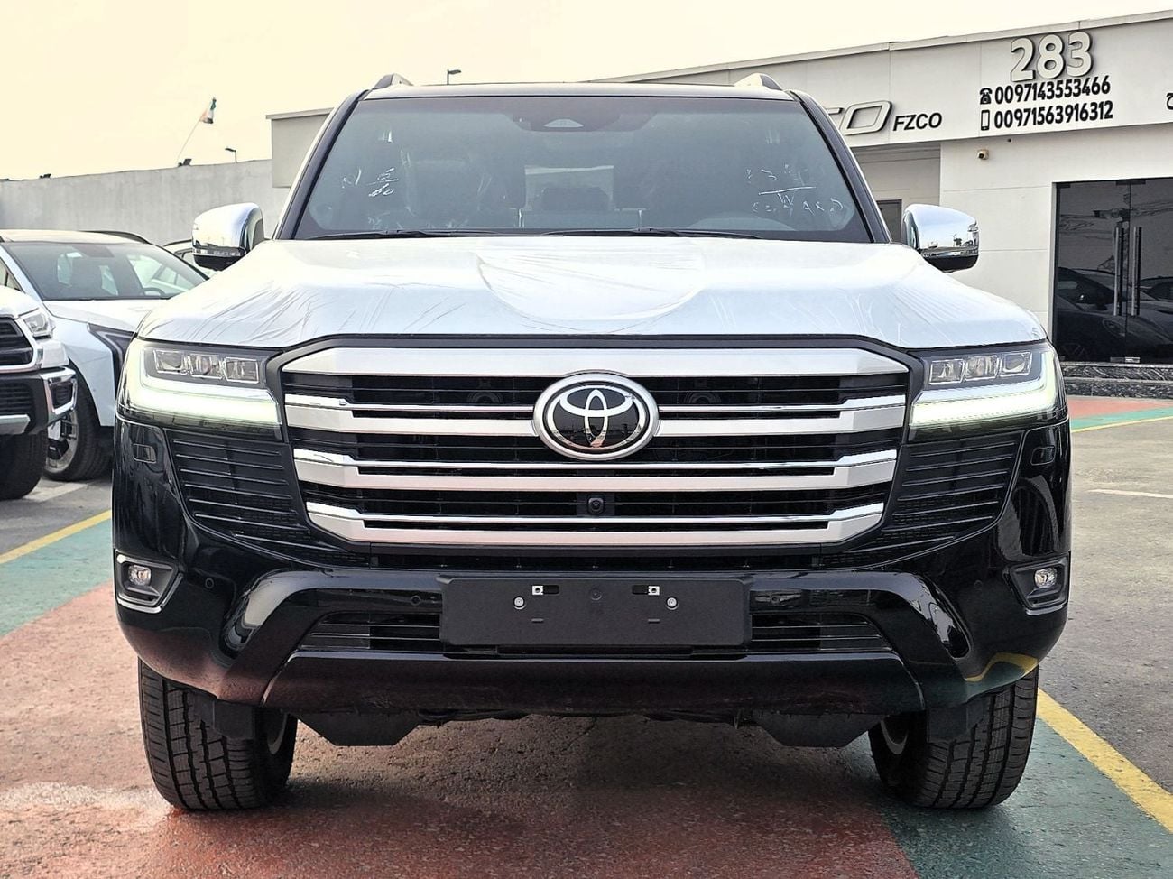 Toyota Land Cruiser VX Toyota land cruiser Vx 3.5l turbo 4*4 A/T  Black color inside black 2026