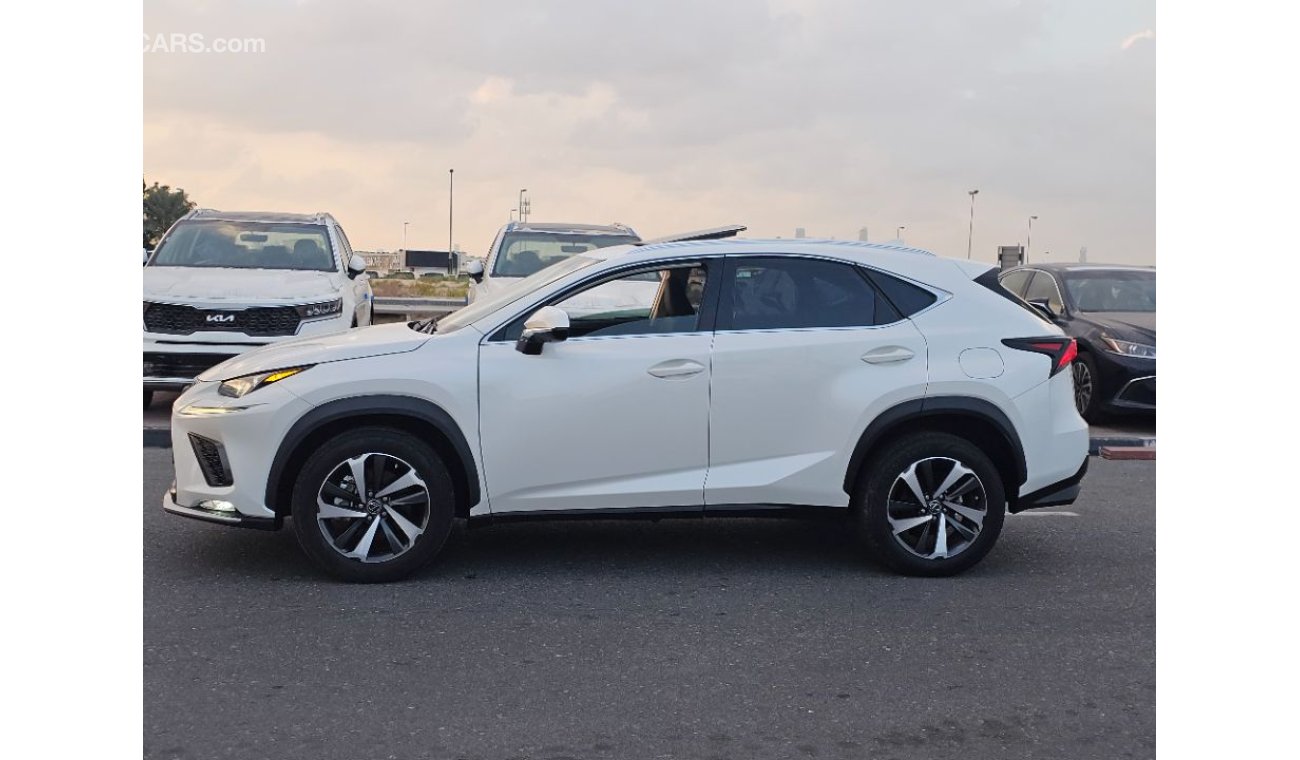 لكزس NX 300 2020 model full option 360 cameras , sunroof and parking sensors