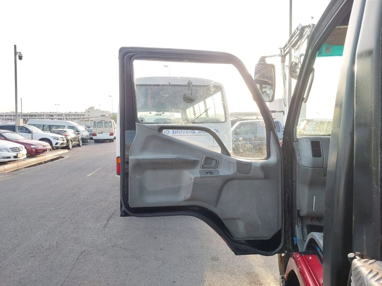 ميتسوبيشي فوسو كانتير MITSUBISHI CANTER TRUCK RHD 1995 MODEL 4.2 L DIESEL MANUAL(PM20009)