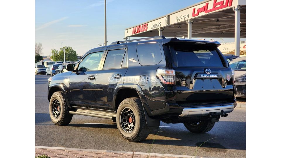 Used Toyota 4-Runner 4RUNNER TRD OFF ROAD 4X4 2019 for sale in Dubai ...