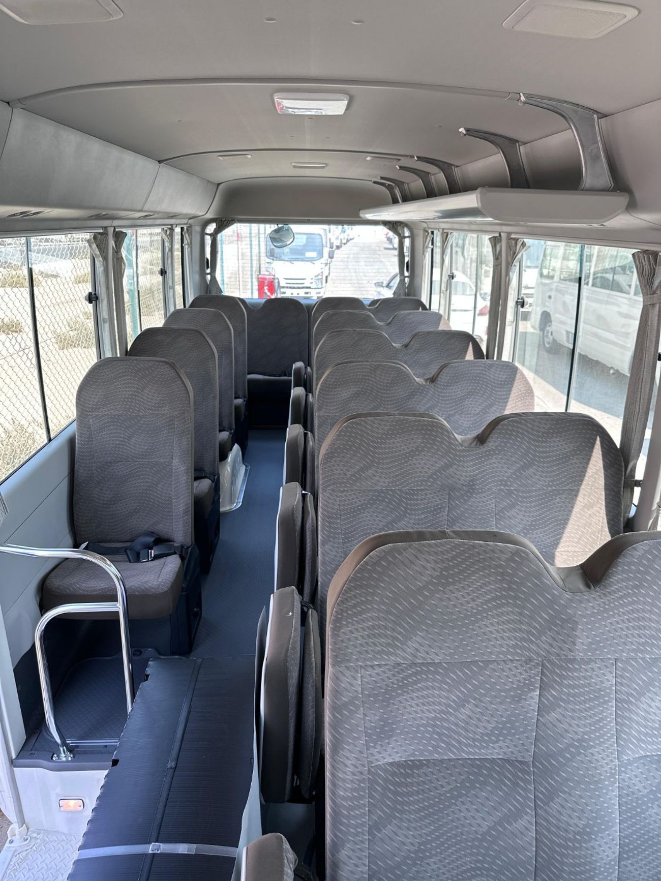 تويوتا كوستر TOYOTA COASTER 4.2L DIESEL 3O SEATER
