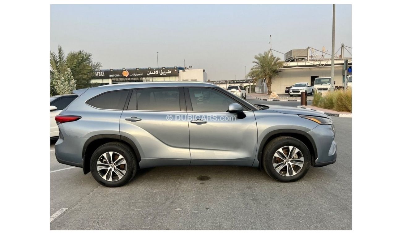 Toyota Highlander 2021 XLE FULL OPTION VIP INTERIOR V6 AWD USA IMPORTED- UAE PASS AND FOR EXPORT!!