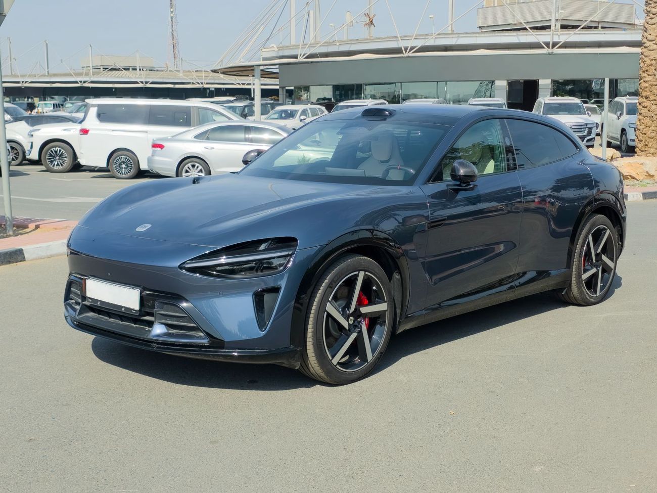 شاومى YU7 Xiaomi  Max YU7 2025 - With Master Account - Panorama - 21" Alloy Wheels - EVS Warranty