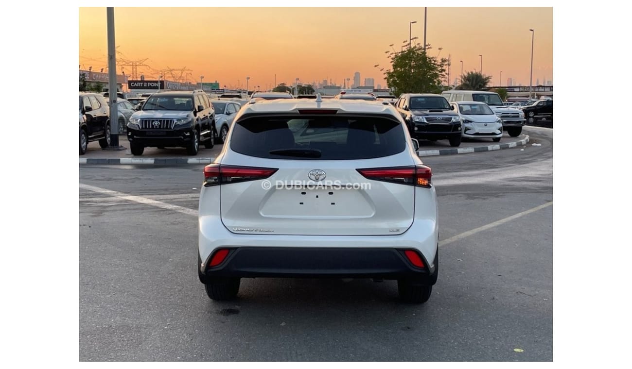 Toyota Highlander 2023 TOYOTA HIGHLANDER XLE IMPORTED FROM USA