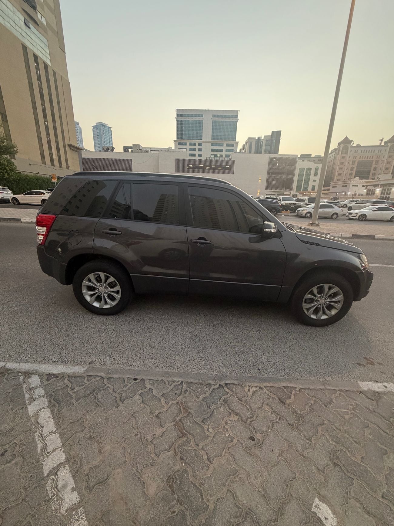 سوزوكي جراند فيتارا DLX