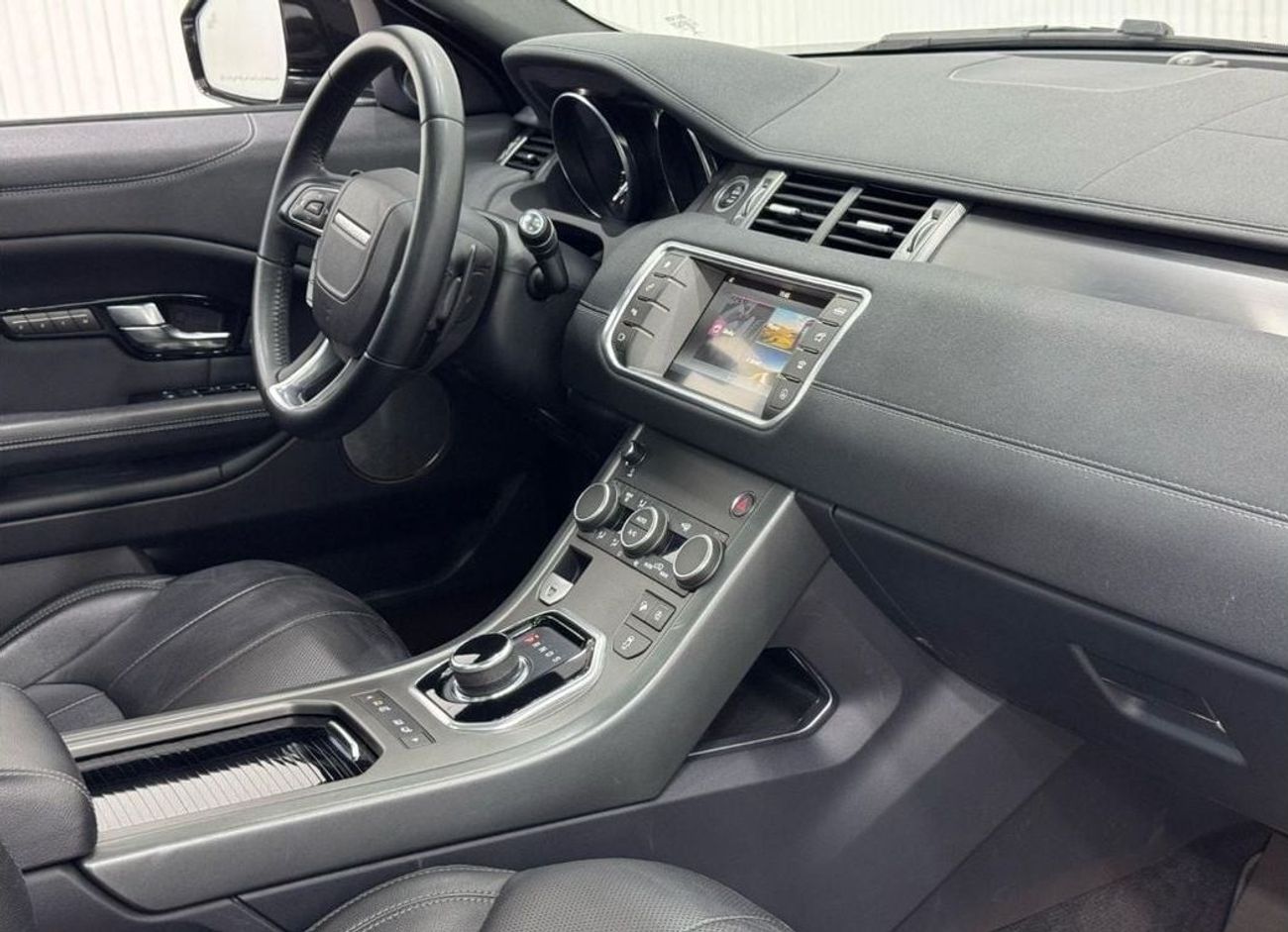 لاند روفر رانج روفر إيفوك Dynamic 2019 Range Rover Evoque Dynamic, Warranty, Full Range Rover Service History, GCC