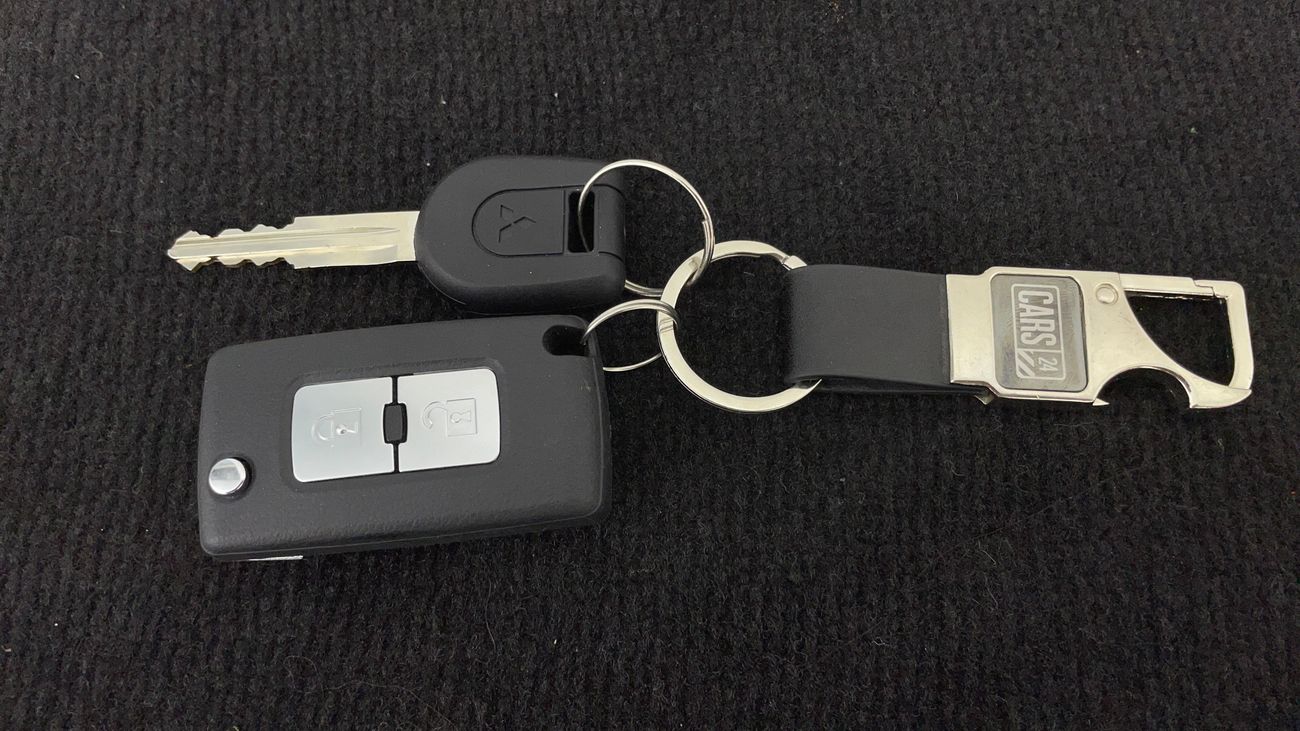 Mitsubishi Pajero GLS HIGHLINE 3 | Zero Down Payment | Free Home Test Drive