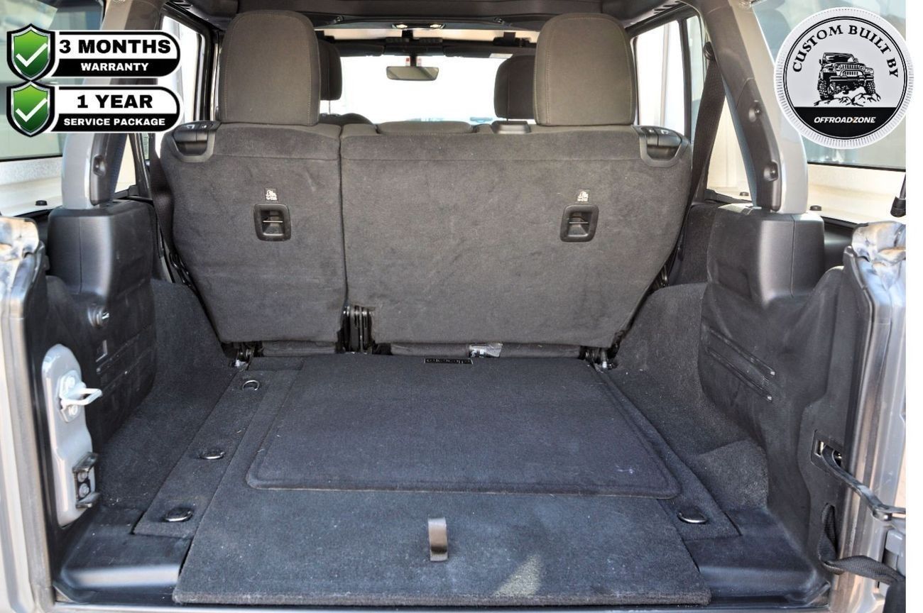 Jeep Wrangler Unlimited Sport 3.6L A/T