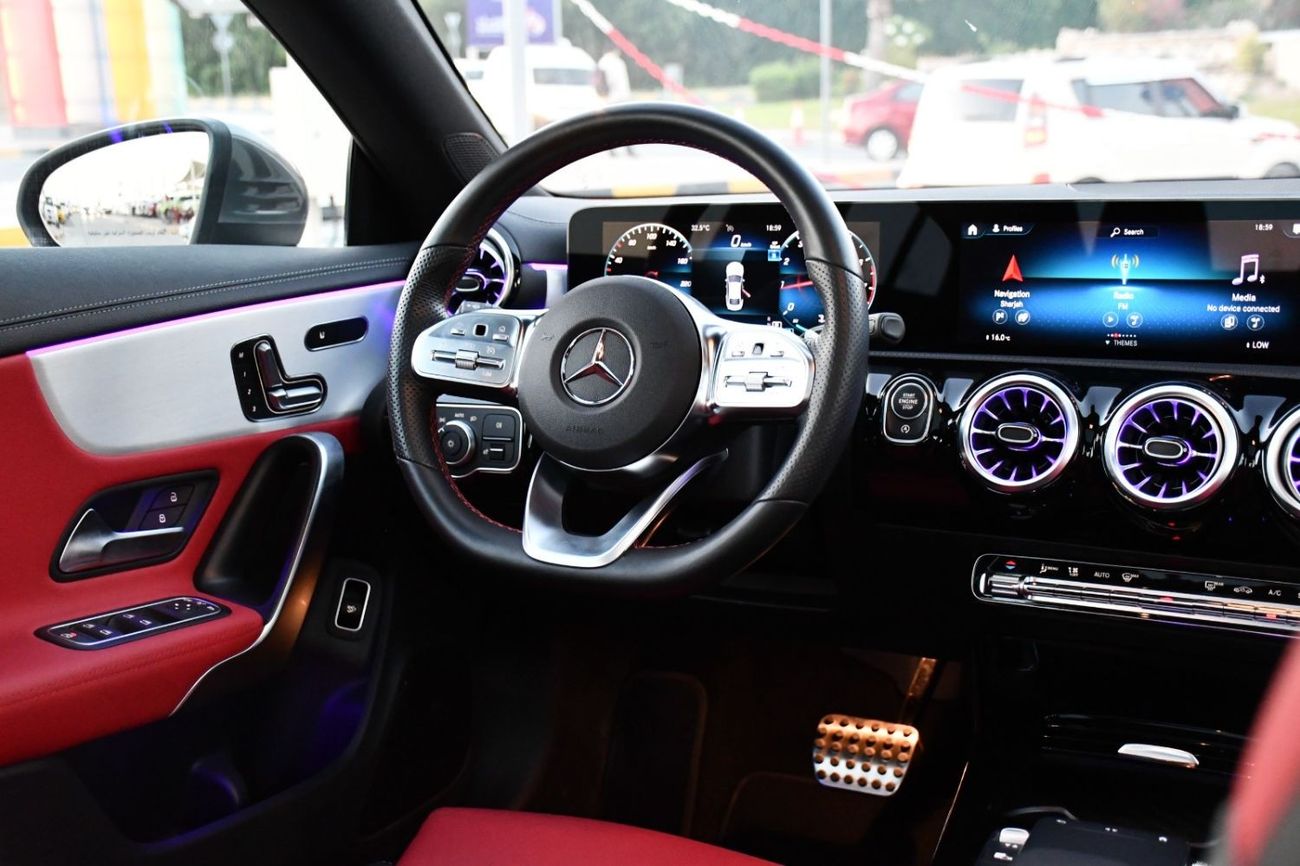 Mercedes-Benz CLA 200 Mercedes CLA200 AMG 2023