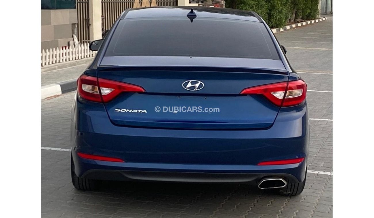 Hyundai Sonata SE Hyundai sonata 2016 Mileage 142.000 miles  Price 30.000 dirhams  4Cylinder,  Very clean inside an