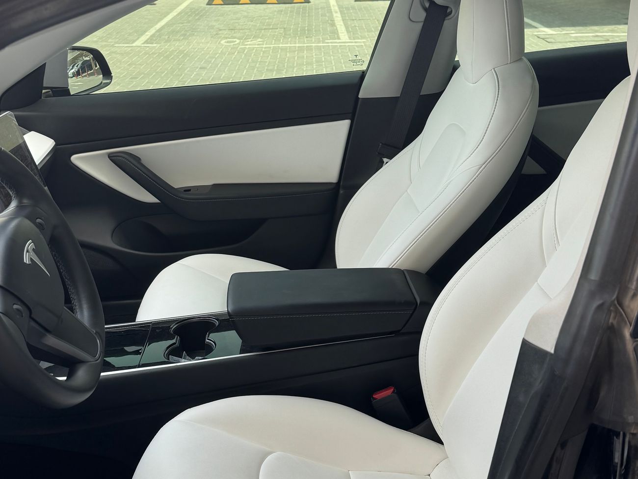 تسلا موديل 3 Performance Model