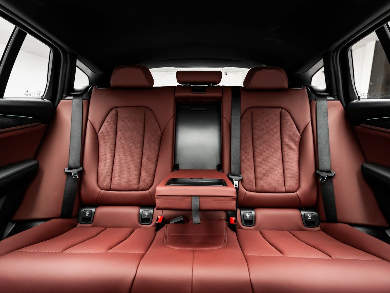 بي أم دبليو X4 xDrive 30i M Sport 2.0L