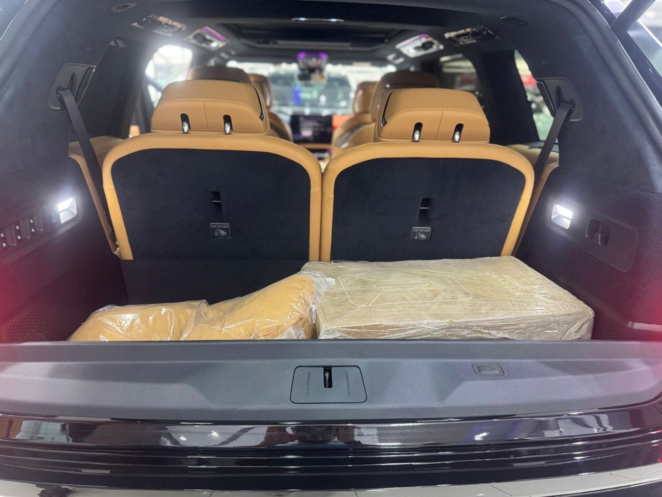 زيكر 9X EMI 6,480 AED - ZEEKR 9X - ULTRA EDITION - READY TO DRIVE - NO WAITING