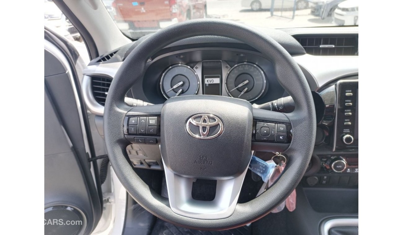 Toyota Hilux 4X4 Double Cabin 2.4L Diesel Full Option Manual