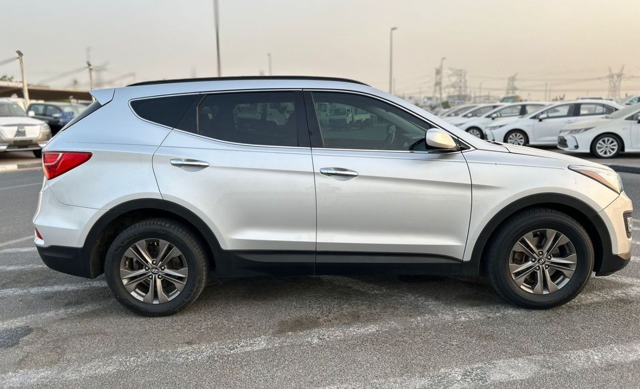 Hyundai Santa Fe 2013 Hyundai Santa Fe Sports 2.4L V4 - Electric Seats