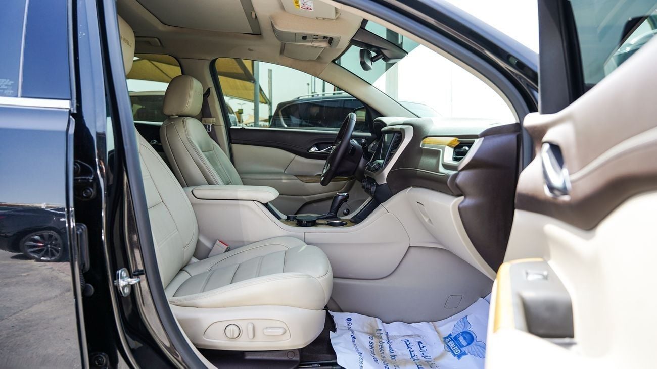 GMC Acadia DENALI