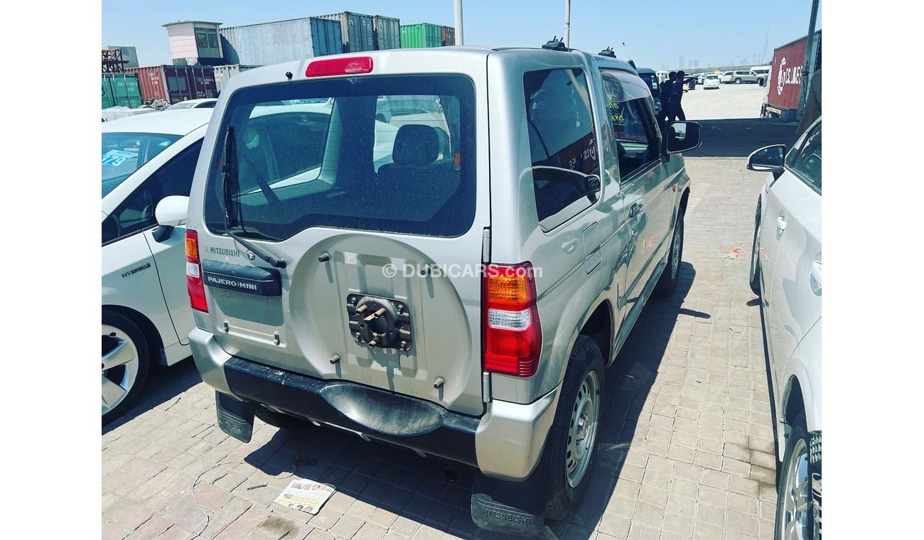 Mitsubishi Pajero Mini Mini