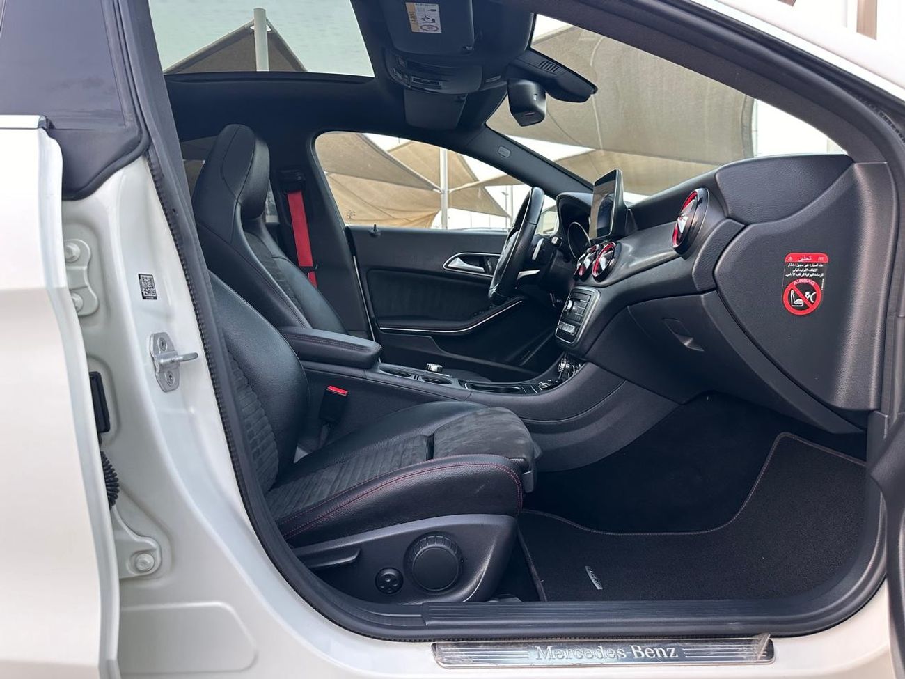Mercedes Benz CLA250 Sport 45 Mercedes CLA 250_Gcc_2018_Excellent_Condition _Full option