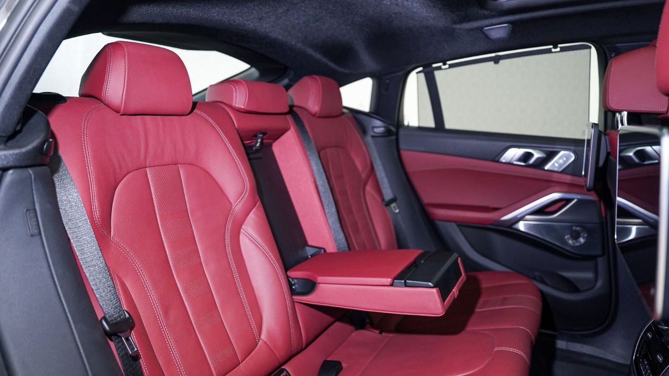 بي أم دبليو X6 40i M Sport 3.0L | AED 3,593PM | Warranty & Service October 2026 | GCC
