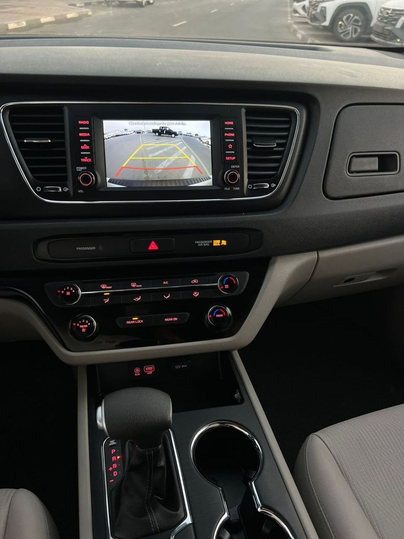 Kia Sedona 2021 Kia Sedona LX Mid Option – 3.3L V6 – 7 Seater –