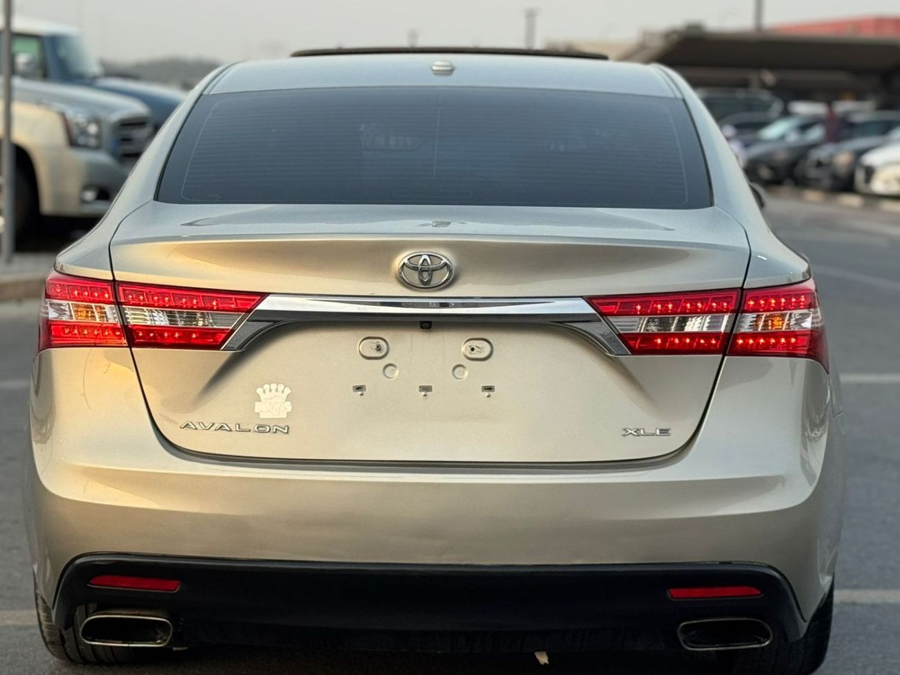 Toyota Avalon XLE 3.5L full option, limited