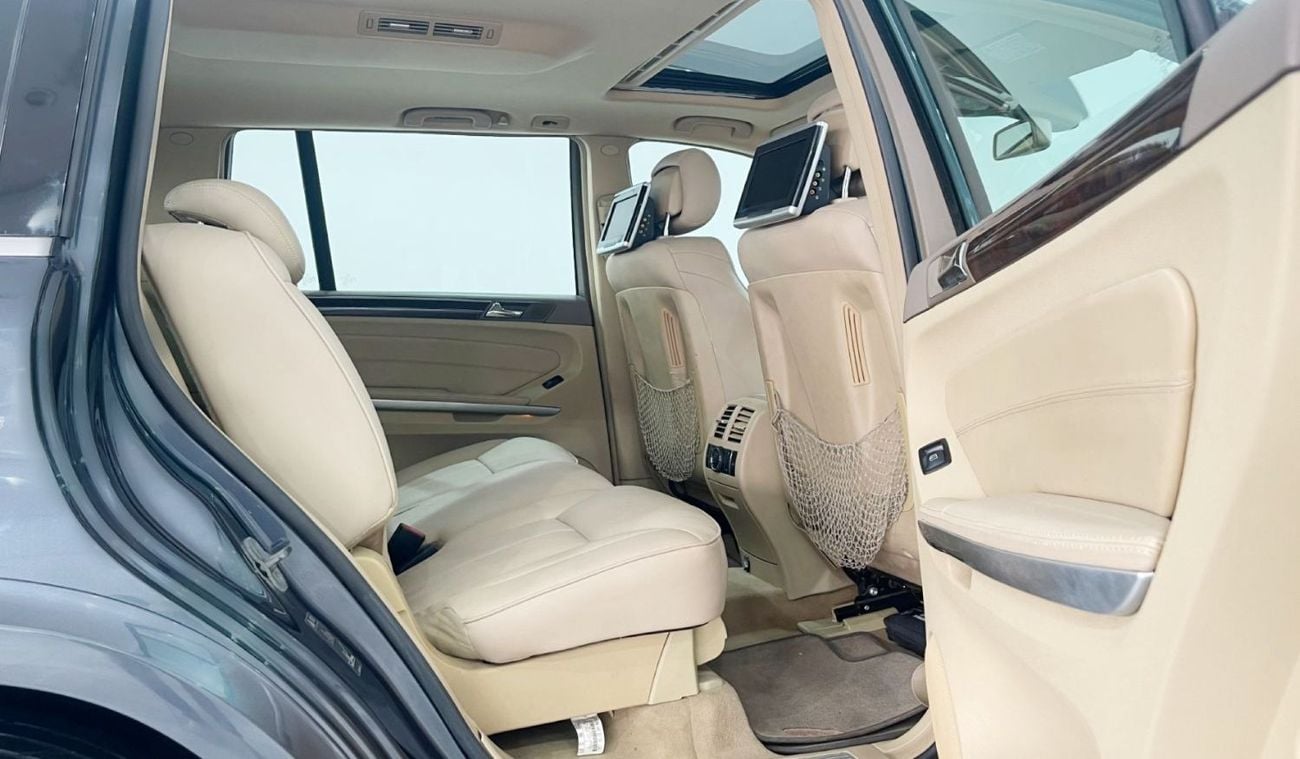 Mercedes-Benz GL 500 5.5L-8CYL 4MATIC - FULL OPTION EXCELLENT CONDITION GCC SPECIFICATION