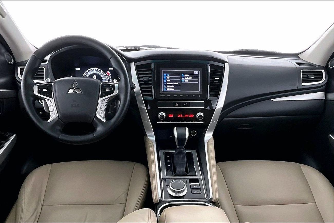 ميتسوبيشي مونتيرو سبورت GLS Premium | شامل الضمان | 0 ﺪﻔﻋﺓ ﺃﻮﻟﻯ