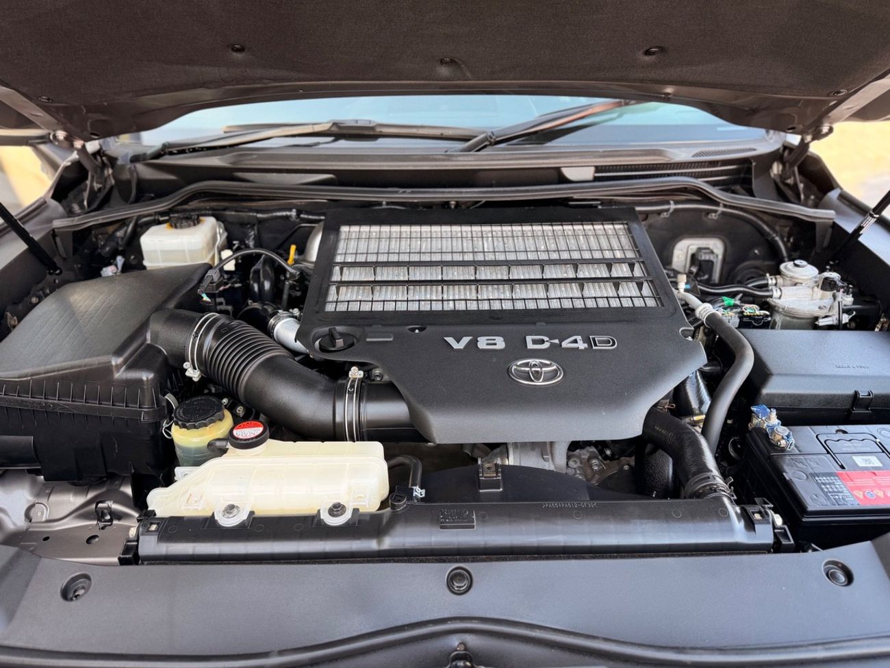 Toyota Land Cruiser GXR1 4.5L