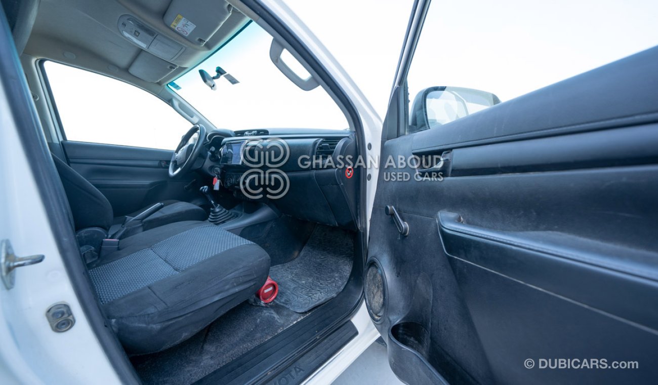 Toyota Hilux Certified Vehicle with Delivery option;HILUX(GCC Specs)in good condition (Code : 91368)